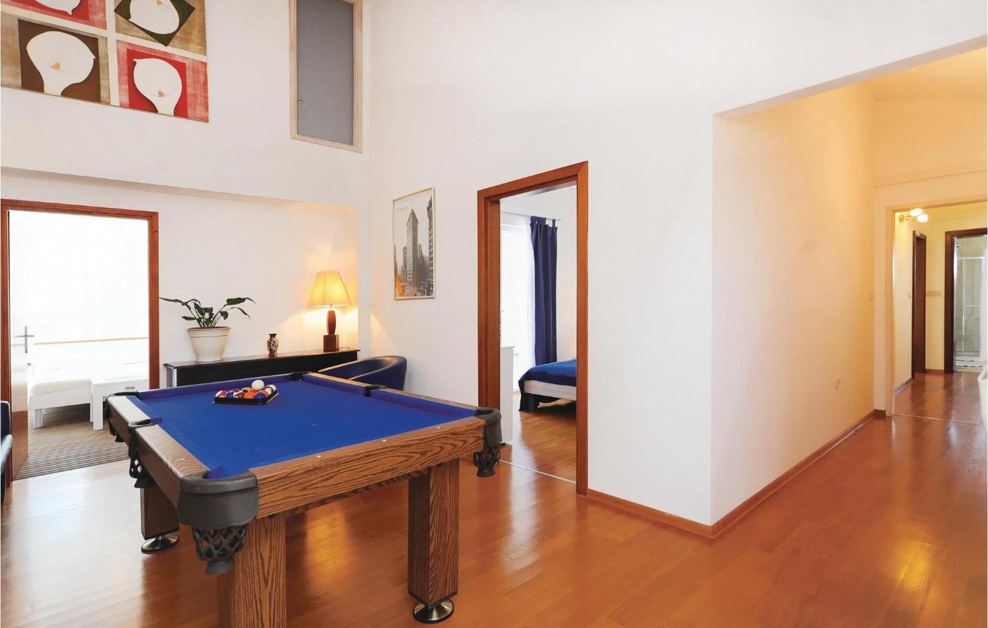 5 Bedroom Amazing Home In Debeljak Esterno foto
